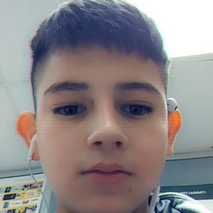 Meet your Posher, Luis